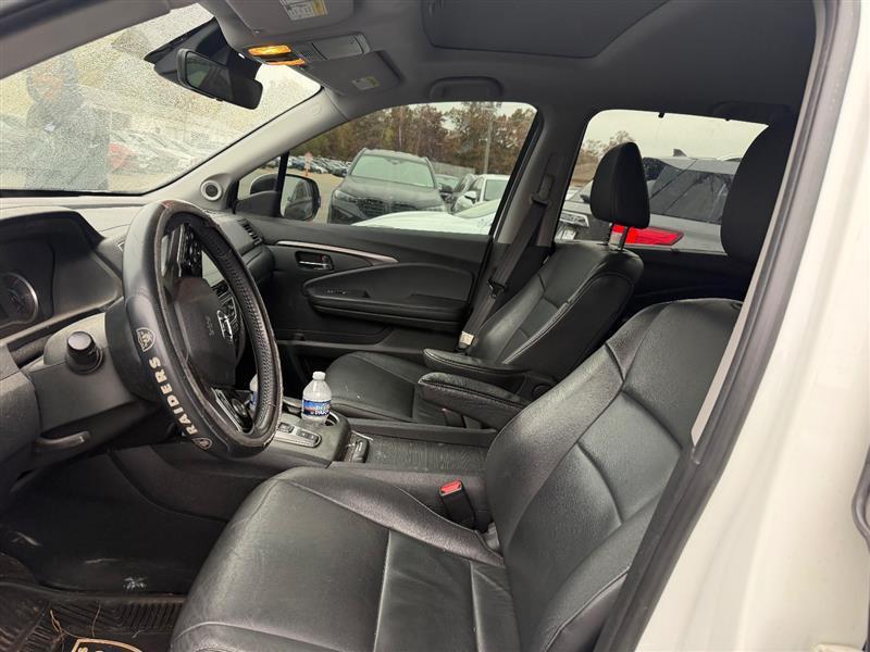 used 2021 Honda Pilot car, priced at $21,000