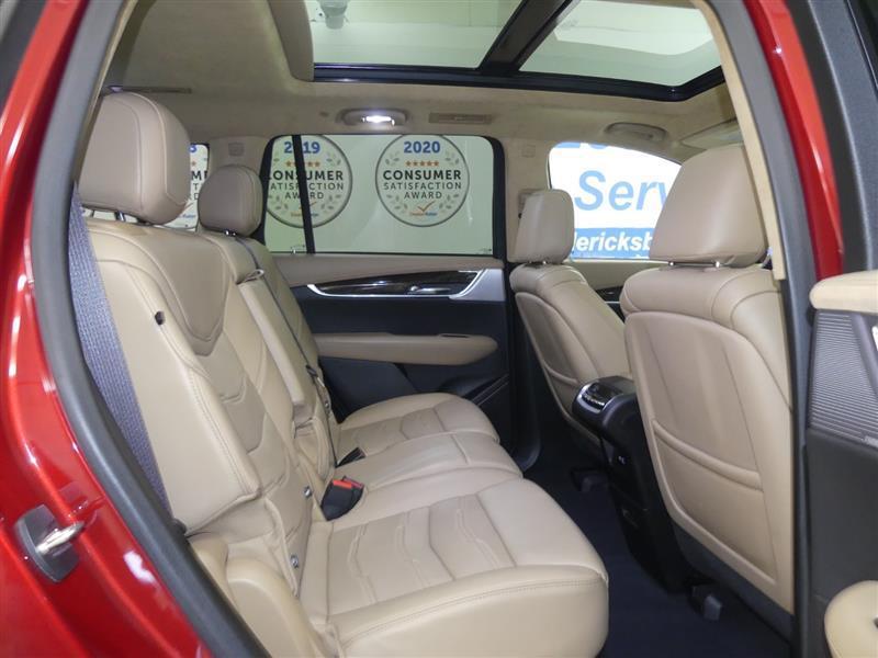 used 2022 Cadillac XT6 car, priced at $36,000