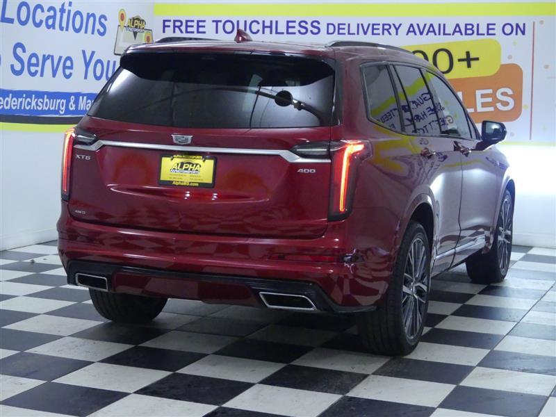 used 2022 Cadillac XT6 car, priced at $36,000