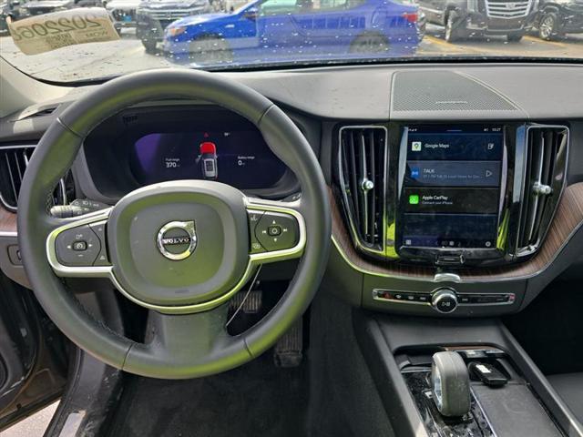 used 2022 Volvo XC60 Recharge Plug-In Hybrid car, priced at $35,900