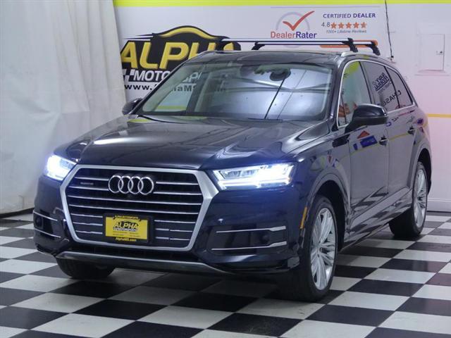 used 2018 Audi Q7 car, priced at $22,000