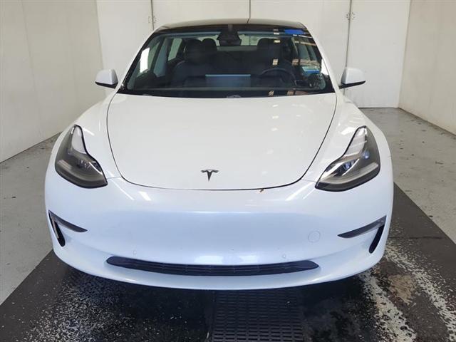 used 2021 Tesla Model 3 car, priced at $21,000