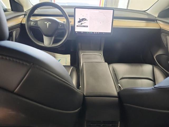 used 2021 Tesla Model 3 car, priced at $21,000