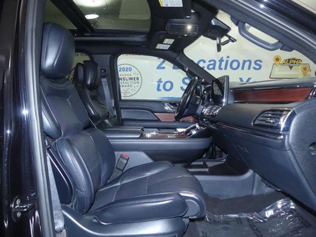 used 2024 Lincoln Navigator car, priced at $77,000