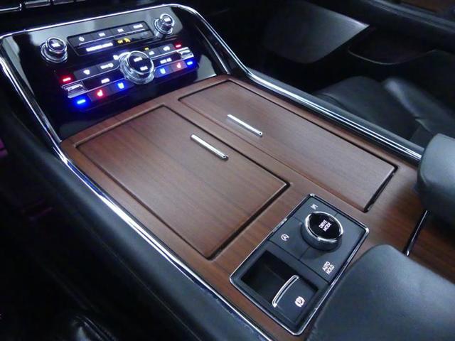 used 2024 Lincoln Navigator car, priced at $77,000