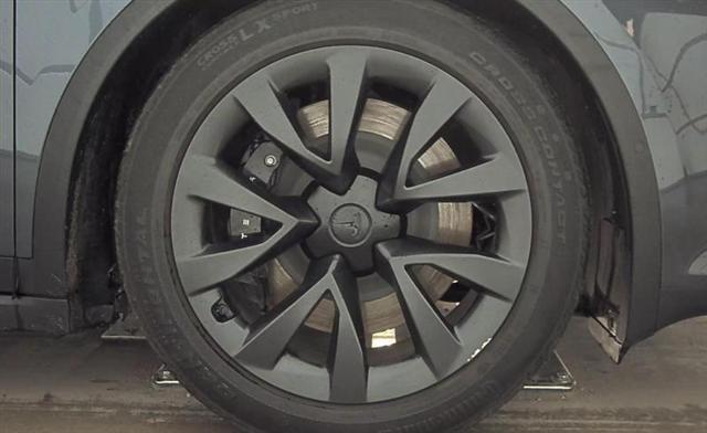 used 2022 Tesla Model X car, priced at $49,000