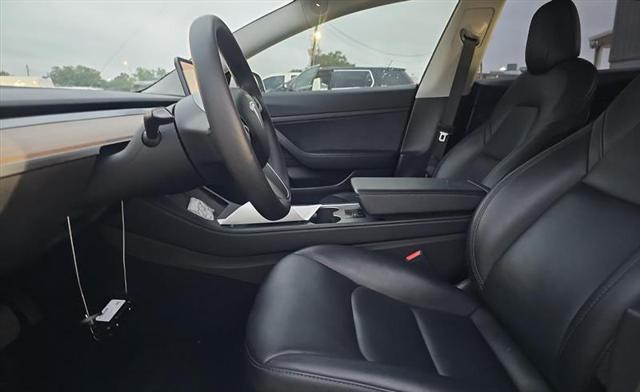 used 2021 Tesla Model 3 car, priced at $16,999
