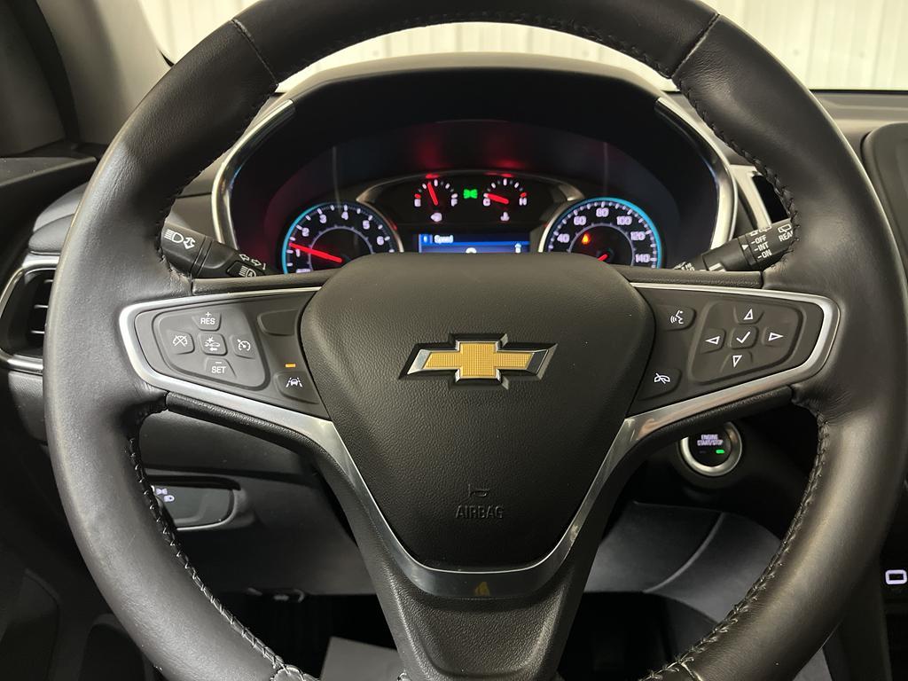 used 2022 Chevrolet Equinox car, priced at $21,000