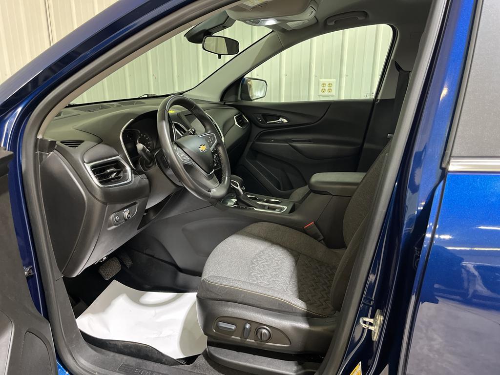 used 2022 Chevrolet Equinox car, priced at $21,000