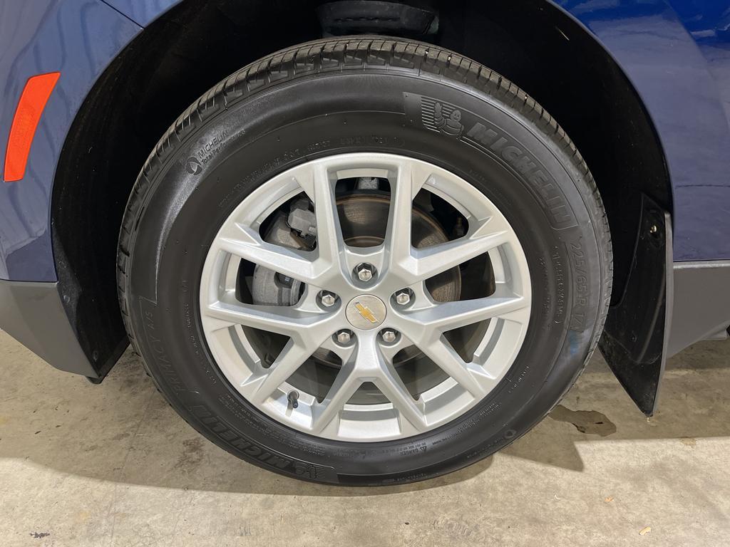 used 2022 Chevrolet Equinox car, priced at $21,000