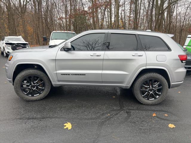 used 2018 Jeep Grand Cherokee car, priced at $22,500