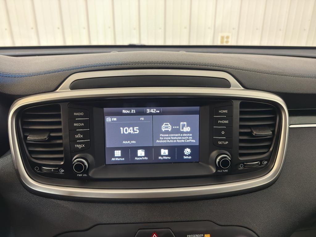 used 2020 Kia Sorento car, priced at $14,500