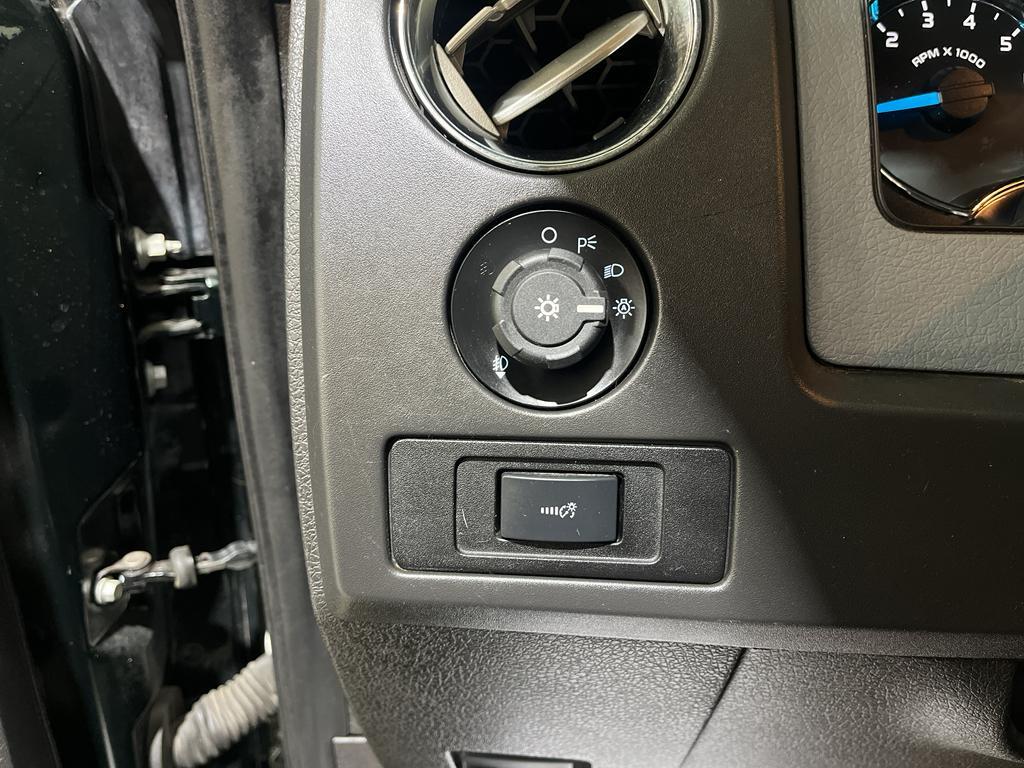 used 2013 Ford F-150 car, priced at $15,500