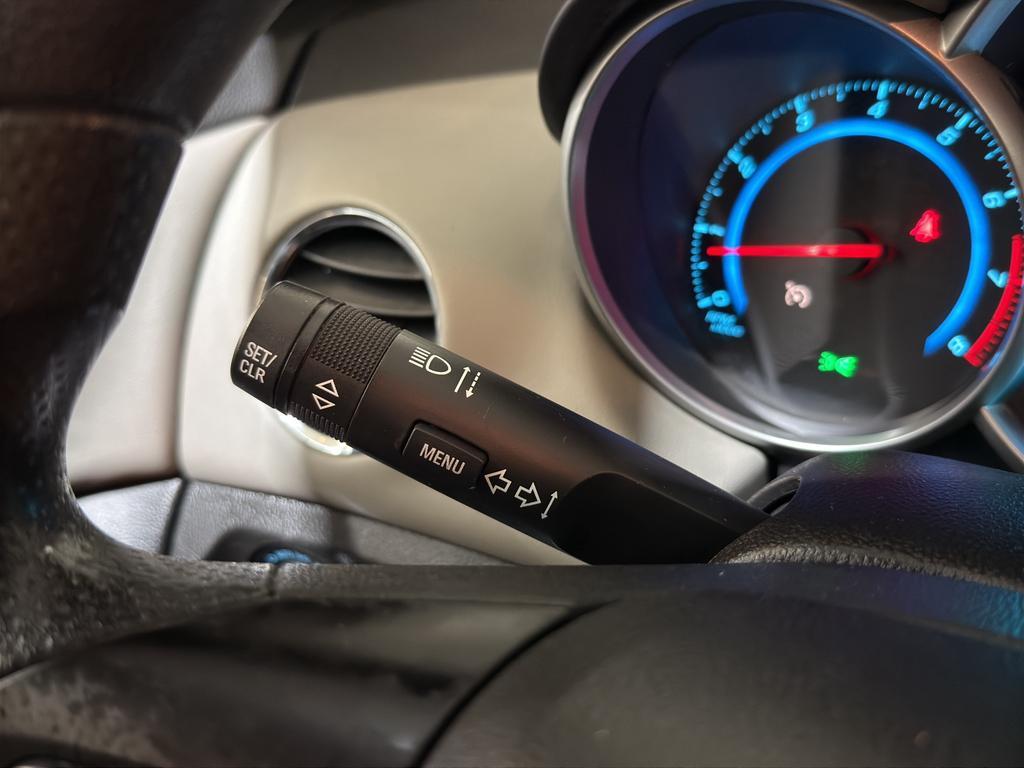 used 2015 Chevrolet Cruze car, priced at $7,000