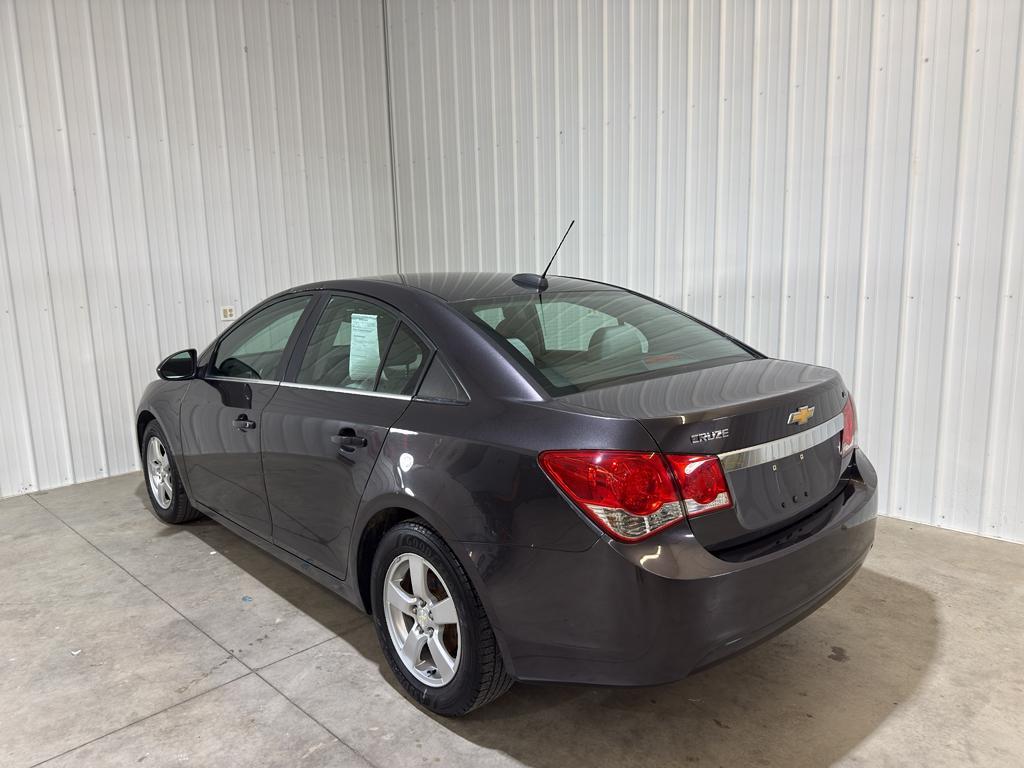 used 2015 Chevrolet Cruze car, priced at $7,000