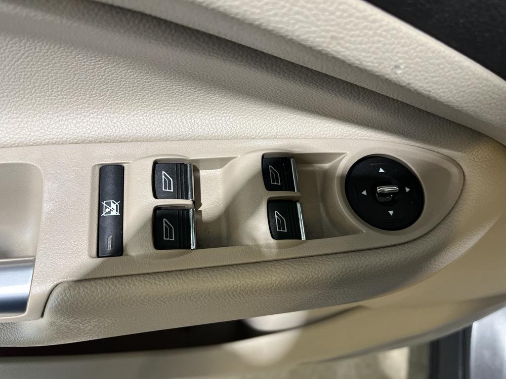 used 2014 Ford Escape car, priced at $13,000