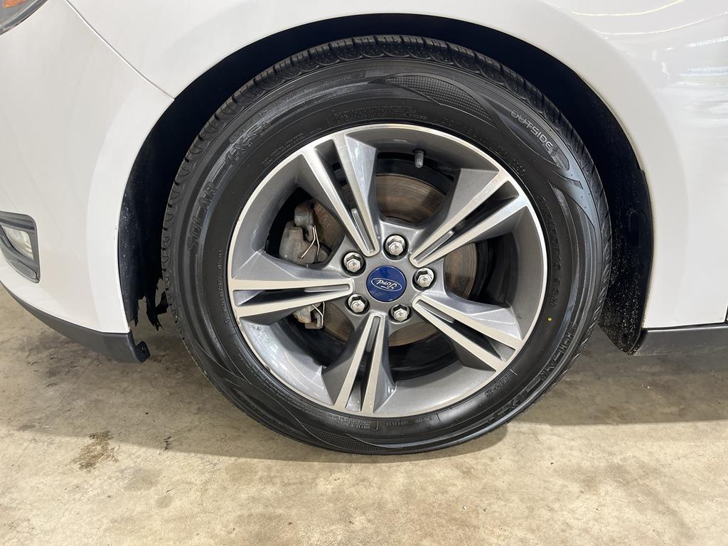 used 2016 Ford Focus car, priced at $11,000
