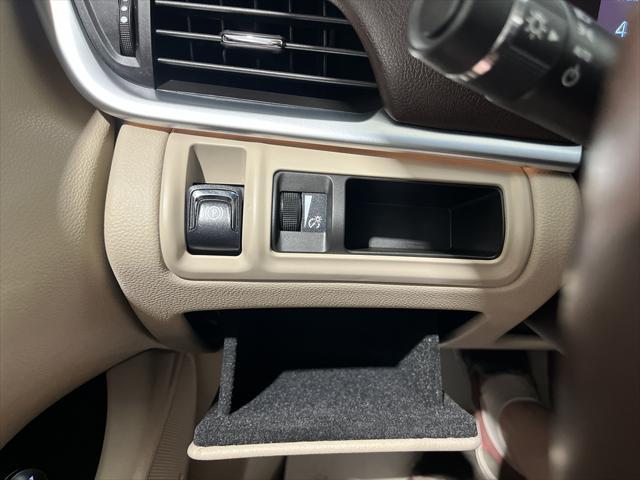 used 2013 Cadillac XTS car, priced at $12,500