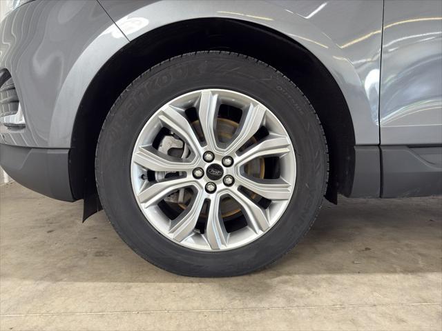 used 2023 Ford Edge car, priced at $33,000