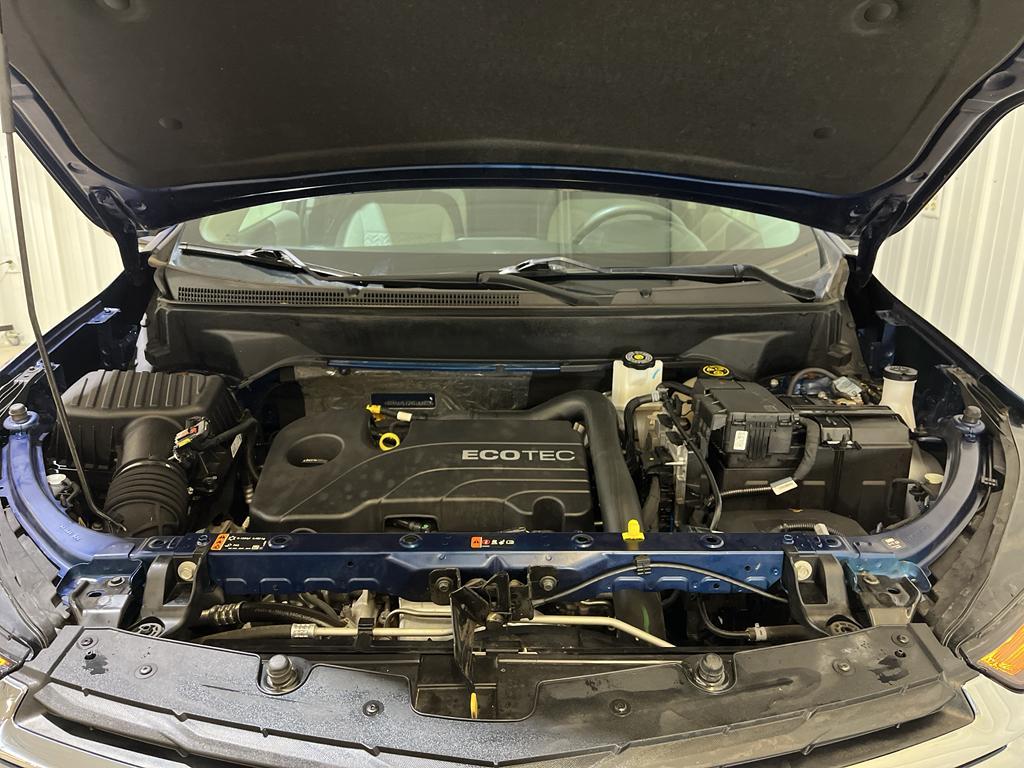 used 2022 Chevrolet Equinox car, priced at $18,000