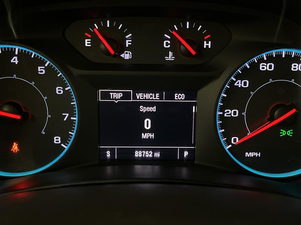 used 2022 Chevrolet Equinox car, priced at $18,000