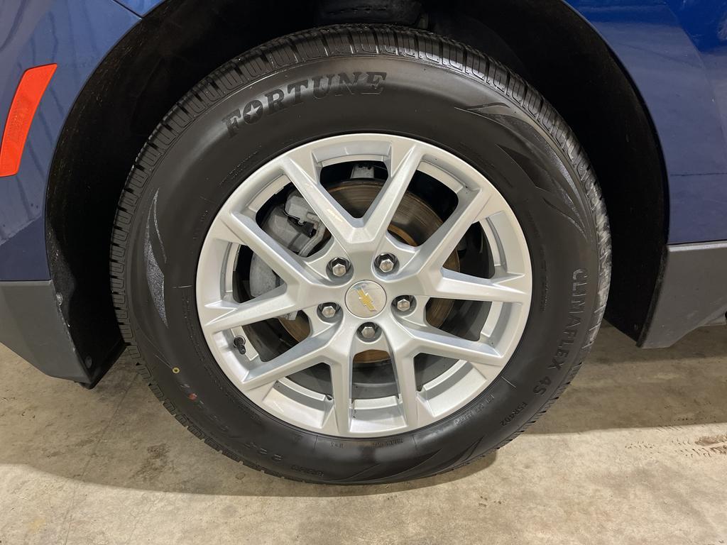 used 2022 Chevrolet Equinox car, priced at $18,000