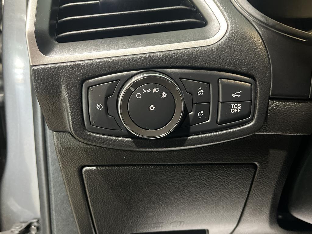 used 2022 Ford Edge car, priced at $23,500