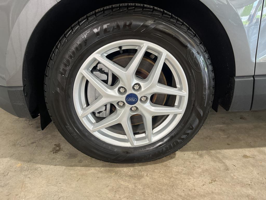 used 2022 Ford Edge car, priced at $23,500