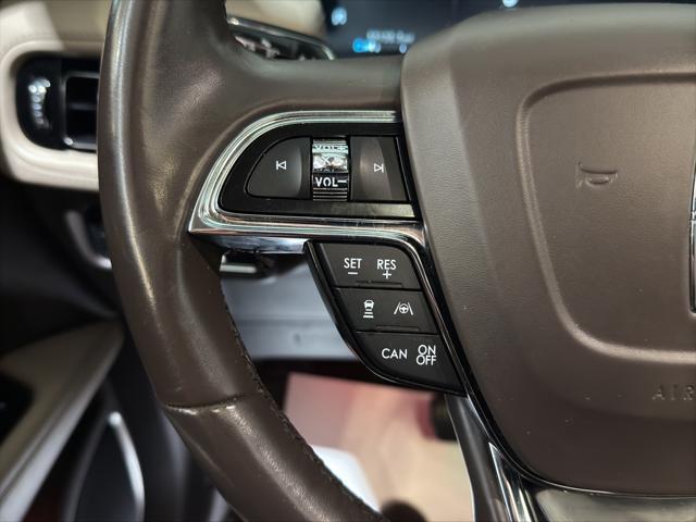 used 2022 Lincoln Nautilus car, priced at $35,000