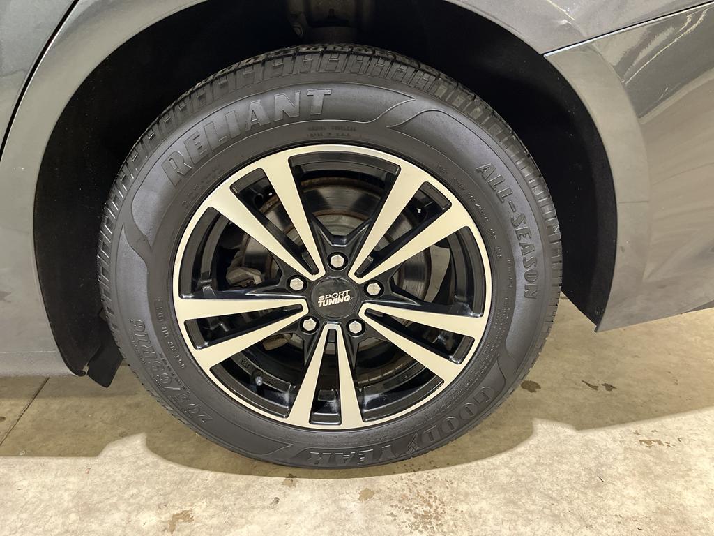 used 2017 Chevrolet Malibu car, priced at $12,000