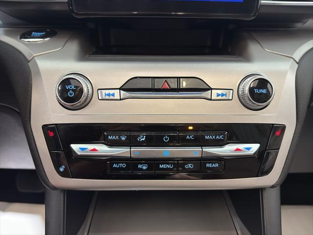 used 2022 Ford Explorer car, priced at $33,000