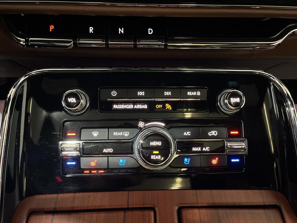 used 2022 Lincoln Navigator car, priced at $54,000