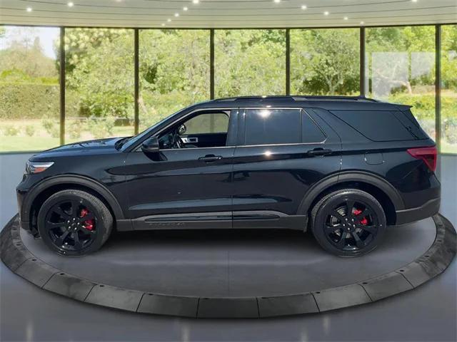 used 2020 Ford Explorer car, priced at $31,900