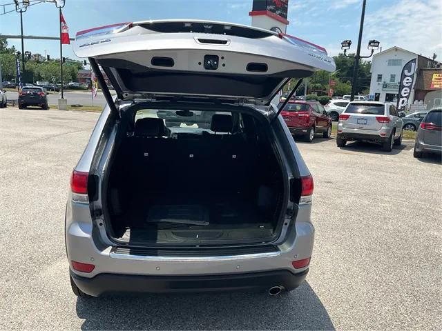 used 2021 Jeep Grand Cherokee car, priced at $26,900