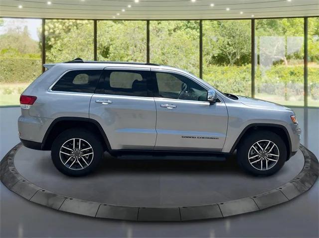 used 2021 Jeep Grand Cherokee car, priced at $26,900