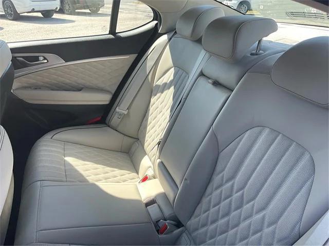 used 2019 Genesis G70 car, priced at $22,900