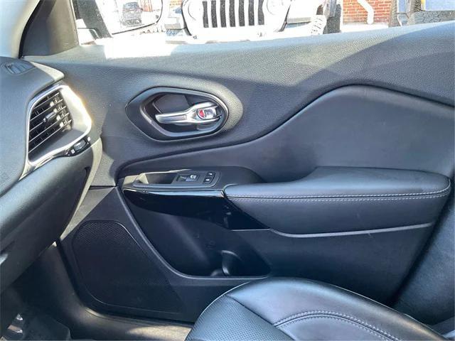 used 2023 Jeep Cherokee car, priced at $23,900