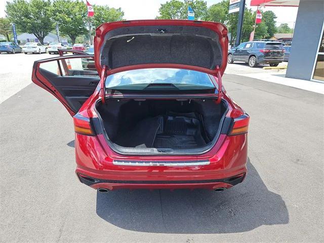 used 2023 Nissan Altima car, priced at $21,900