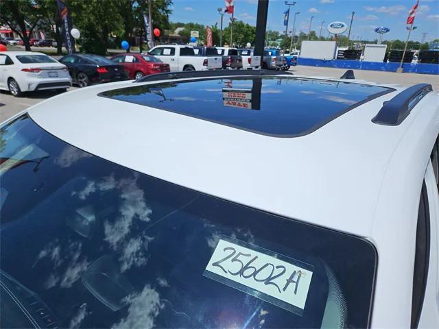 used 2022 Jeep Grand Cherokee car, priced at $33,900