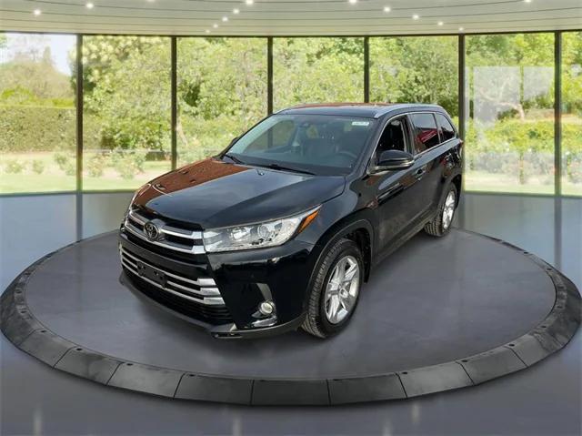 used 2017 Toyota Highlander car, priced at $23,500