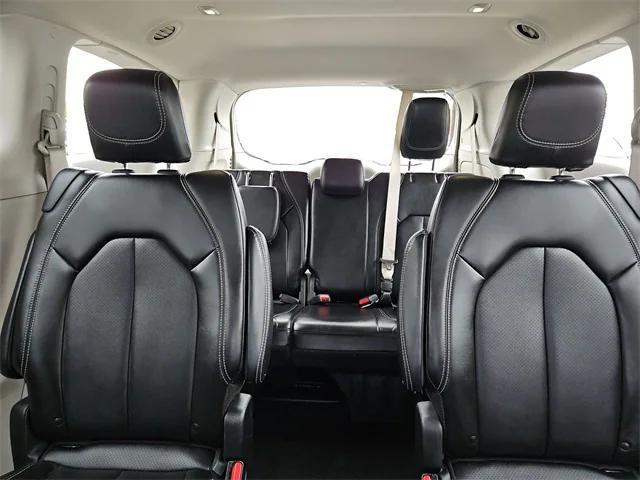 used 2024 Chrysler Pacifica car, priced at $28,900