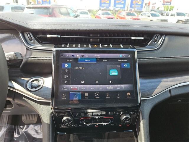 used 2023 Jeep Grand Cherokee car, priced at $32,900