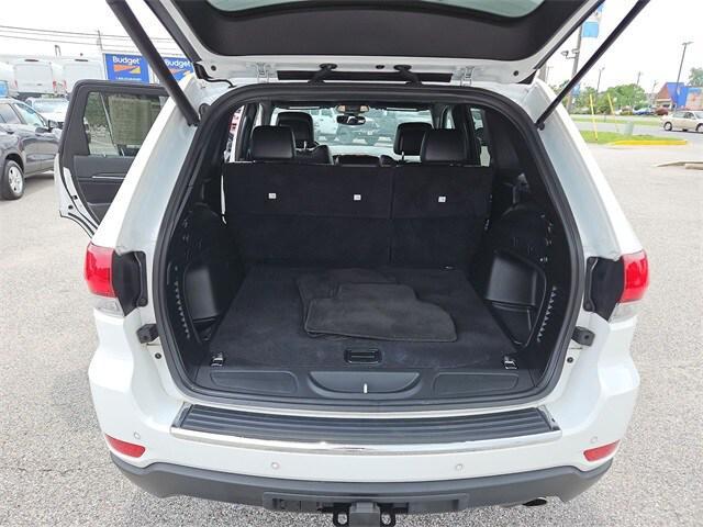 used 2022 Jeep Grand Cherokee car, priced at $27,400