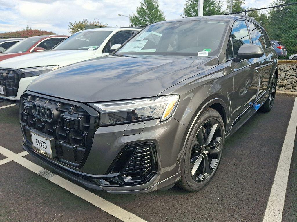 new 2026 Audi Q7 car, priced at $78,295