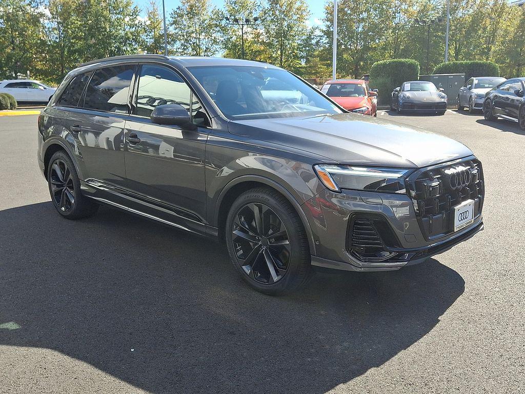 new 2026 Audi Q7 car, priced at $78,295