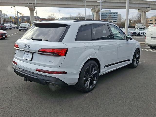 new 2025 Audi Q7 car, priced at $83,880