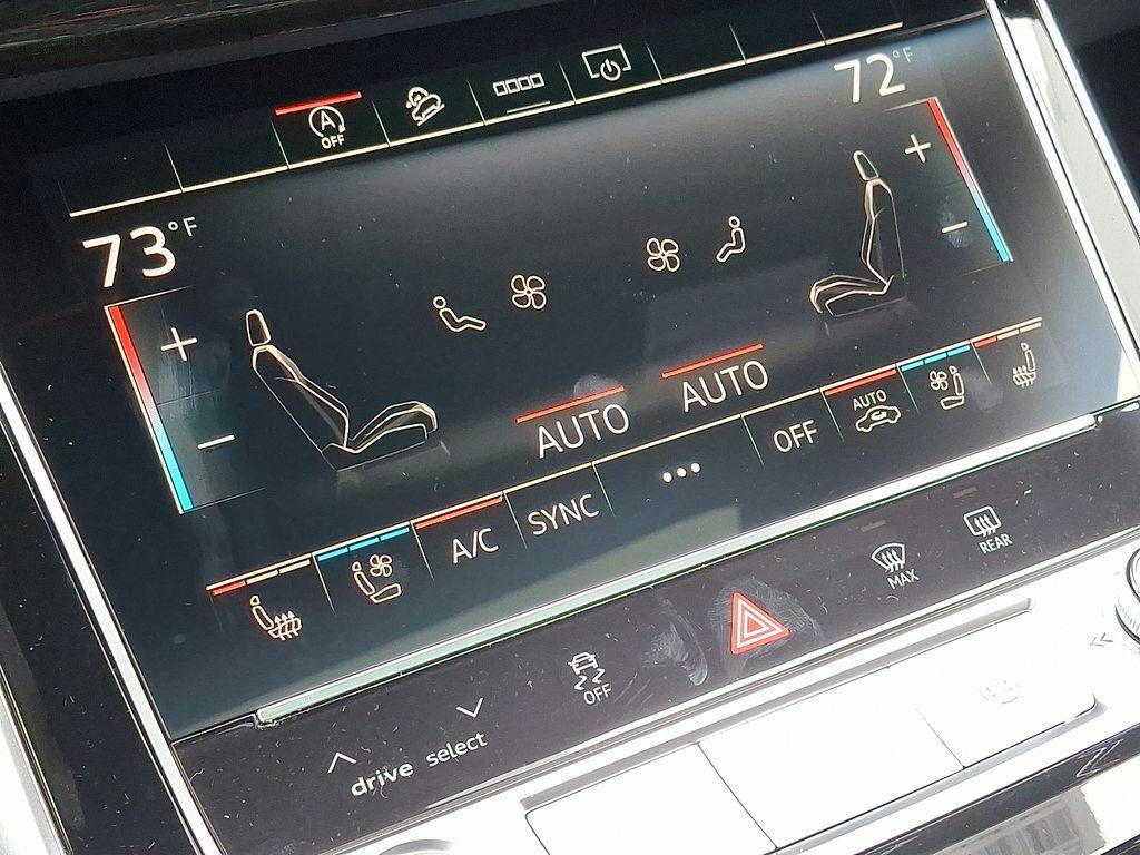 new 2025 Audi Q7 car, priced at $76,350