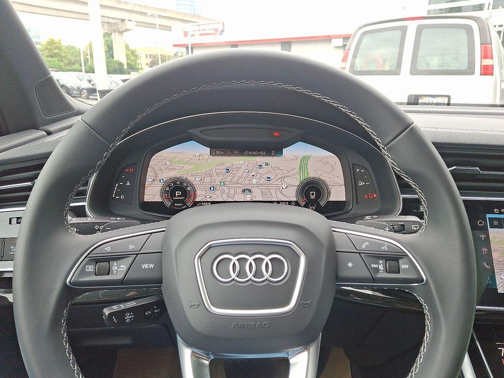 new 2025 Audi Q7 car, priced at $75,305