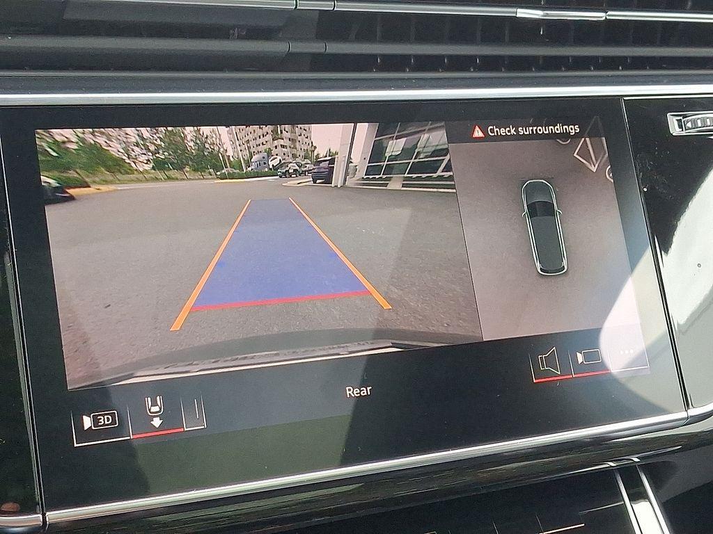 new 2025 Audi Q7 car, priced at $75,305