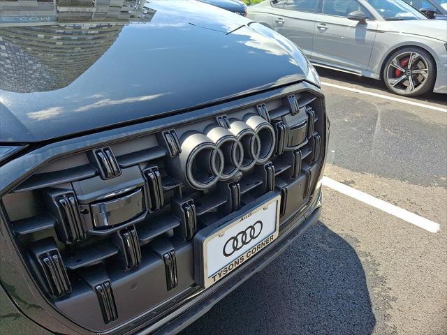 new 2025 Audi Q7 car, priced at $77,580